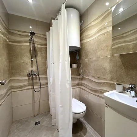 Luxury Apartmemts דירה